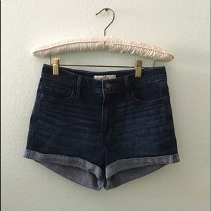 Hollister high rise shorts🎈SALE!🎈